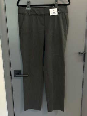 153 LOFT Zoe Straight Pants